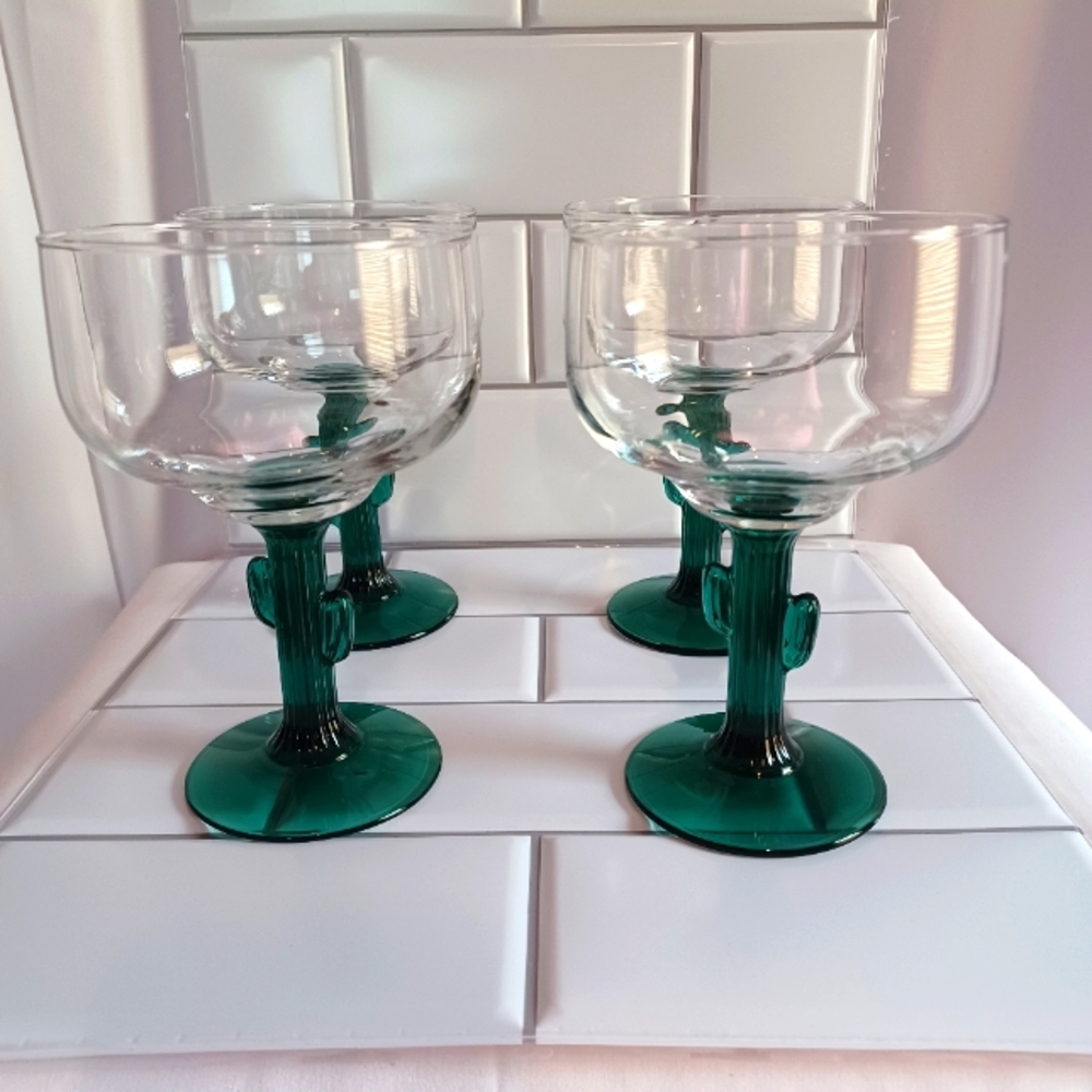 VTG Libbey Cactus Margarita Glasses Stemmed Set of 4
